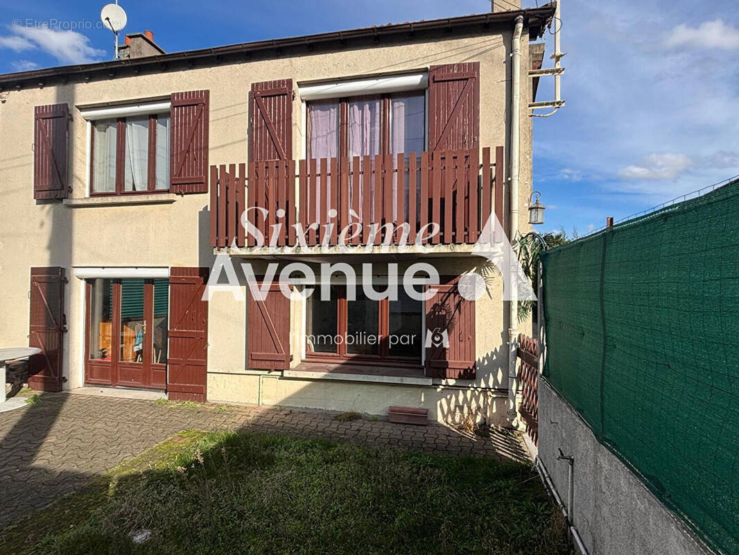 Maison à BEZONS