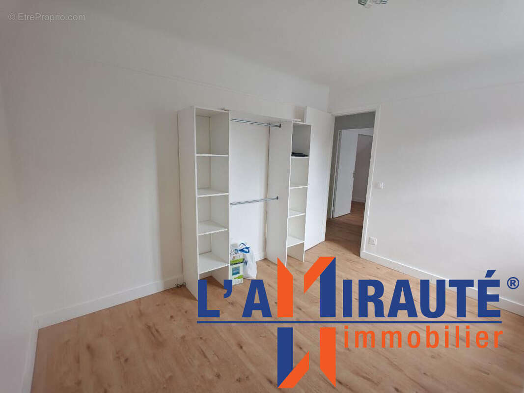 Appartement à SARTROUVILLE