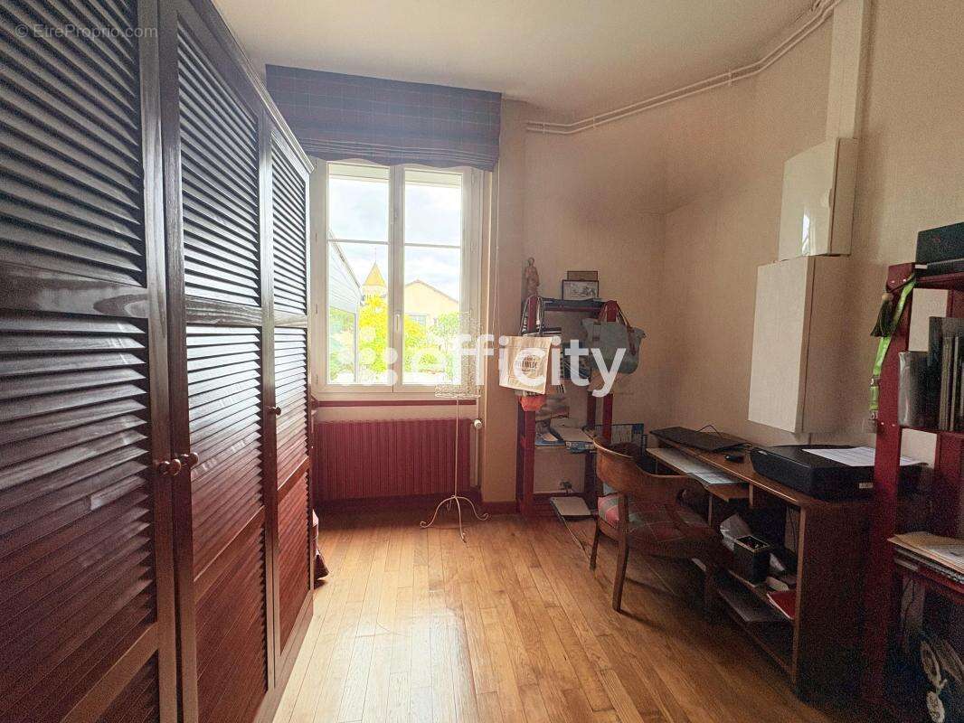 Maison à BEINE-NAUROY