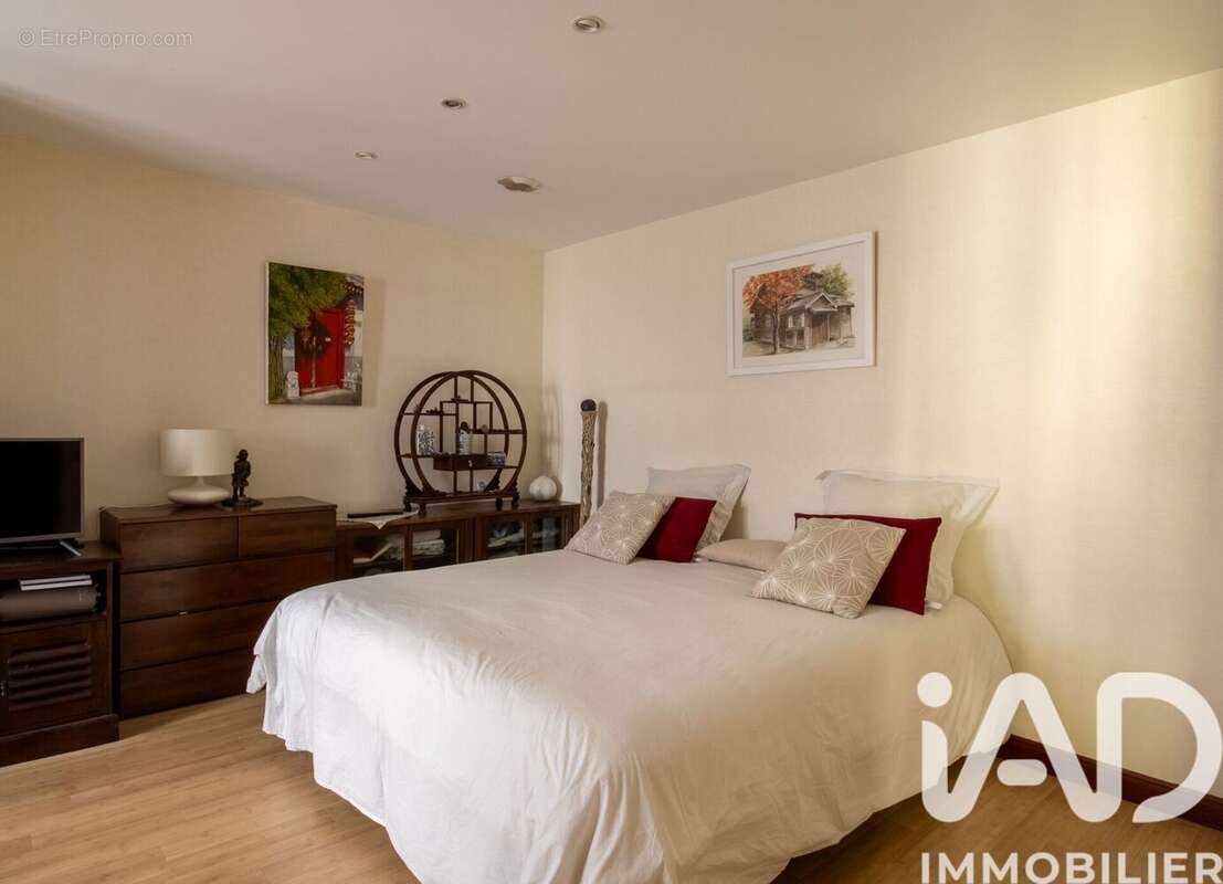 Photo 8 - Maison à CHENNEVIERES-SUR-MARNE