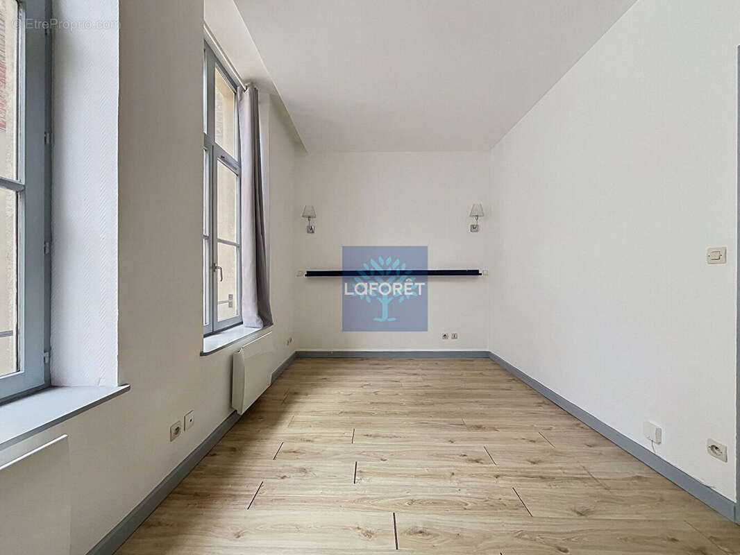 Studio Place Louise de Bettignies Lille - 17,64m2 - photo 4