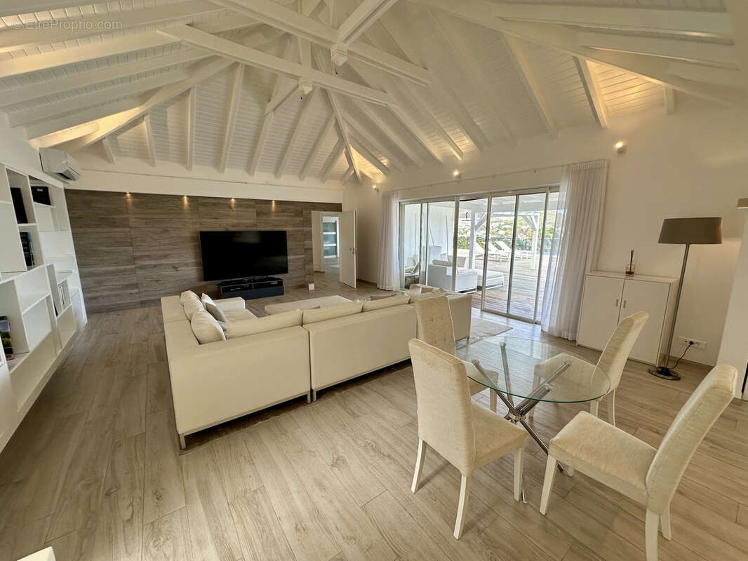 Maison à SAINT-MARTIN