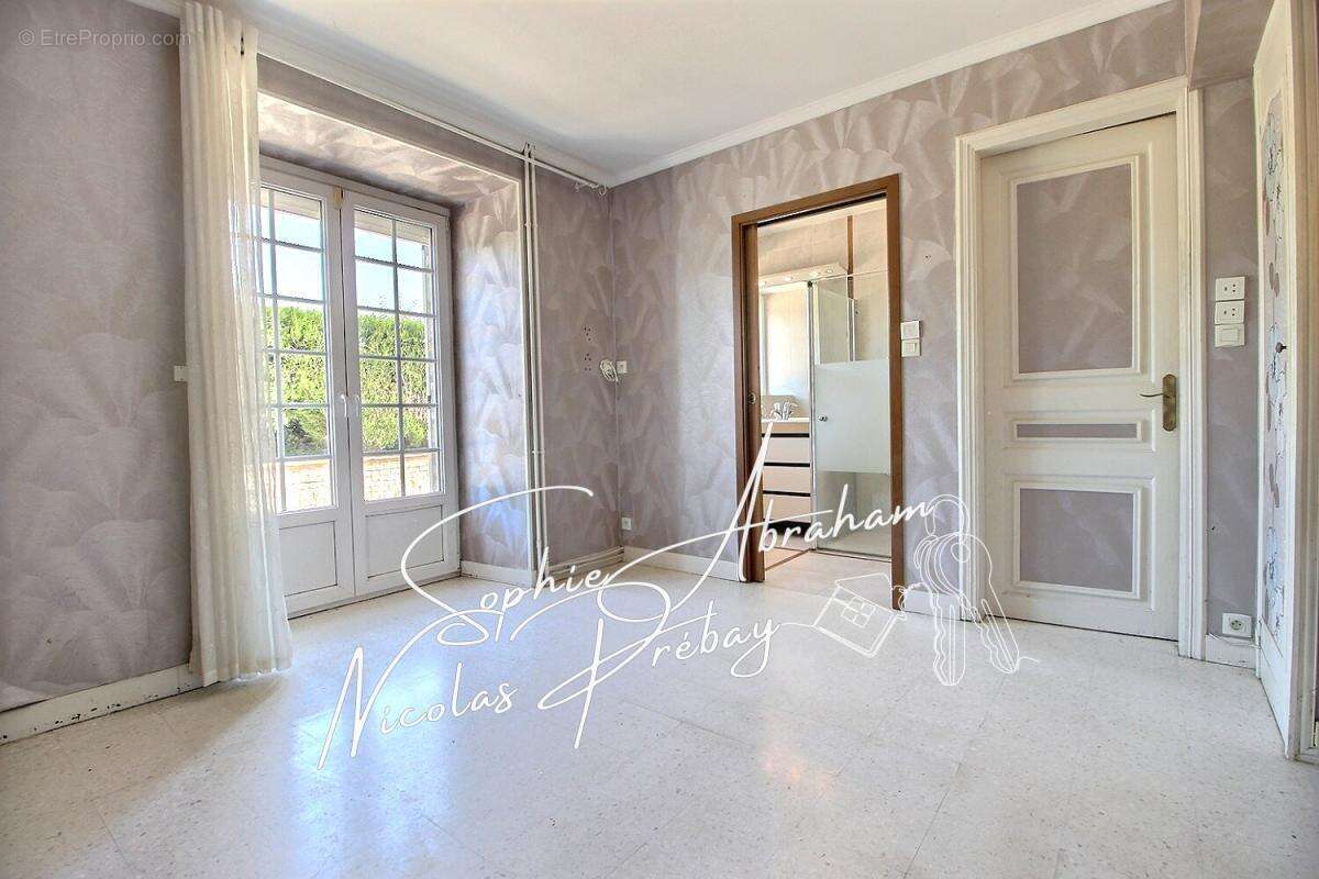 Propriété composée de deux habitations - photo 10