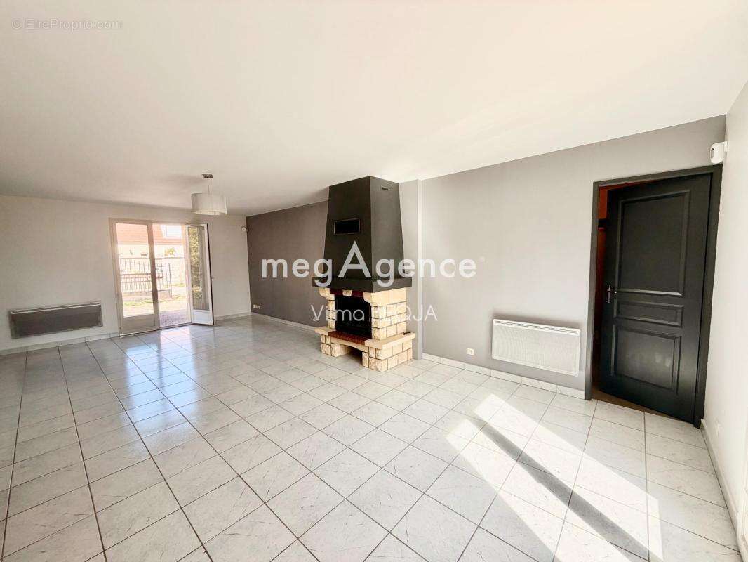 Maison de plain-pied 103 m² – 4 chambres – Garage – Terrain de 1 100 m² - photo 6