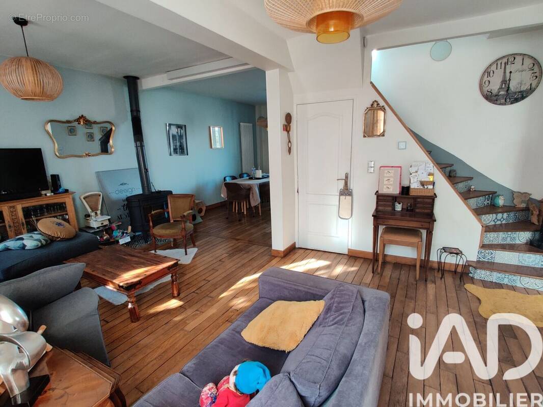 Photo 1 - Maison à GAGNY