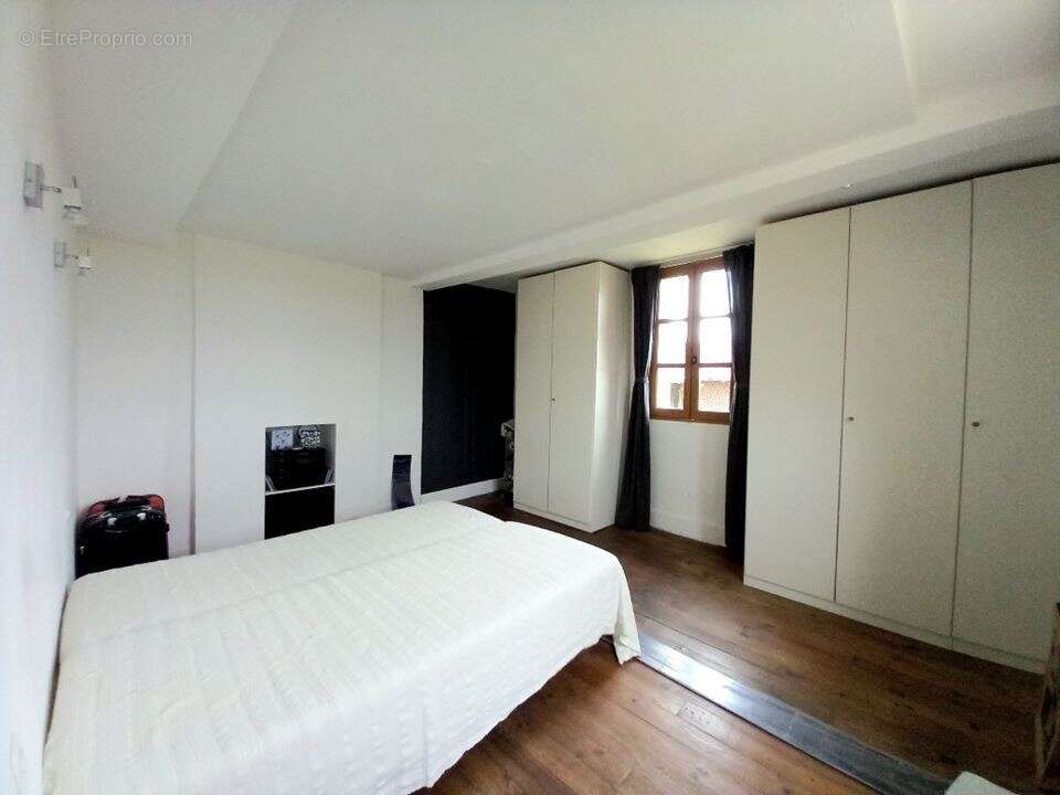 Maison 194 m² à Masseube  - photo 8