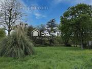 Photo 1 - Terrain à VOUNEUIL-SUR-VIENNE