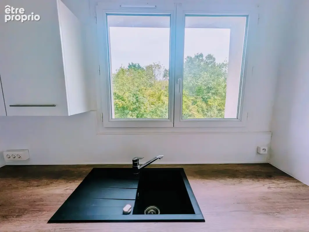 Appartement 4 pièces 67 m² à vendre à Petit-Couronne (76650) - photo 4