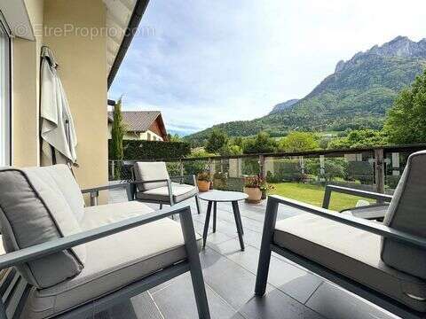 Maison 204 m² à Annecy  - photo 3