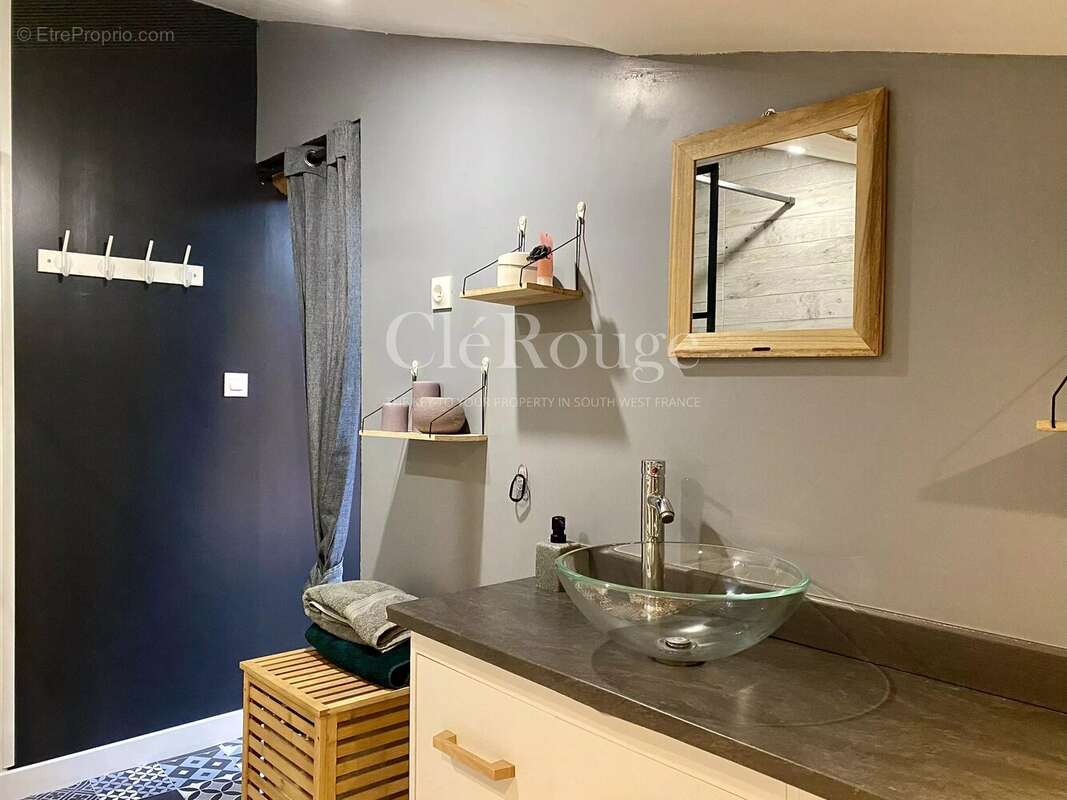 Appartement à SAUVETERRE-DE-GUYENNE