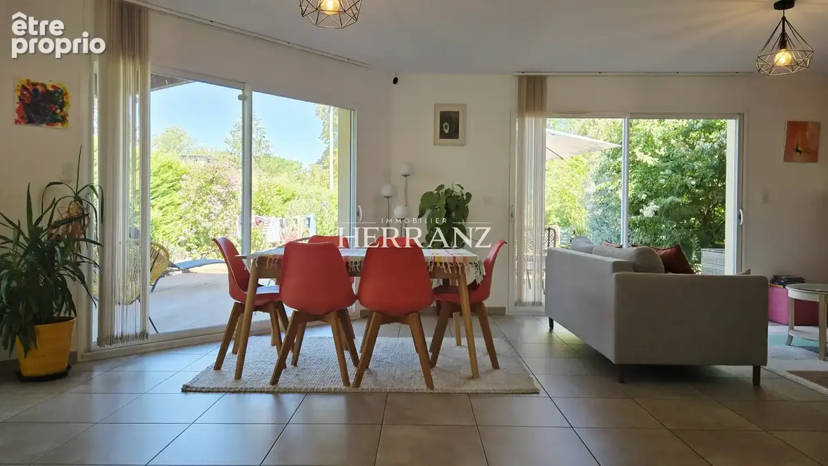 Maison aux prestations contemporaines 2019 - 120 m2 aec pisine et domotique - photo 4