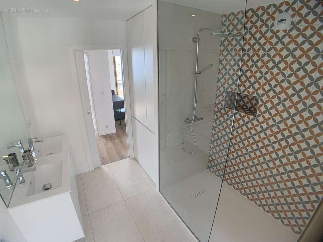 Appartement à BEAUSOLEIL