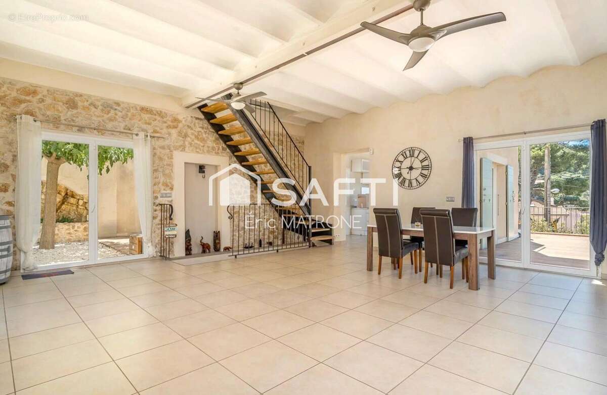 Photo 6 - Maison à MARSEILLE-9E