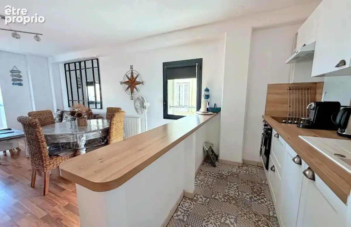 T2 rénové avec vue mer   Centre-ville, à deux pas de la plag - photo 5
