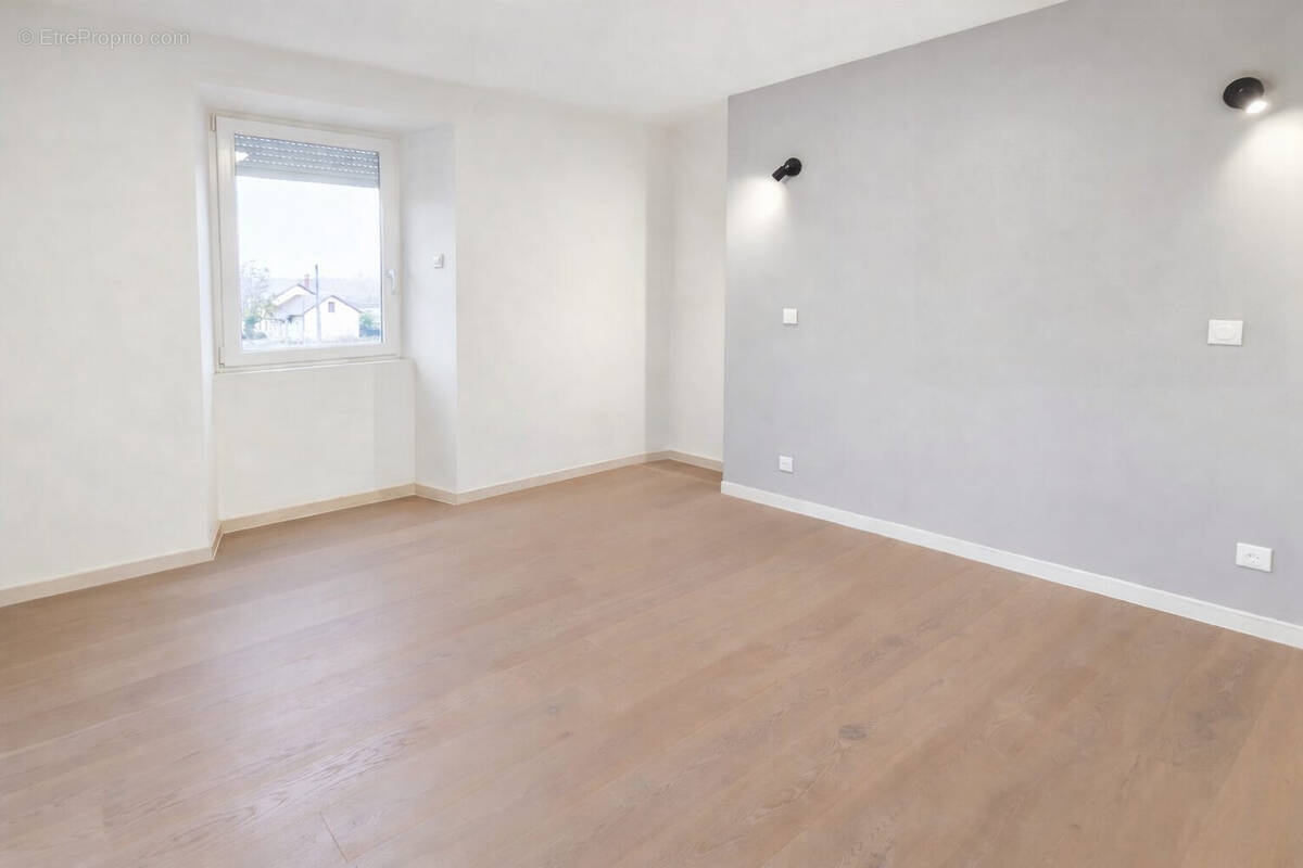 Appartement 31 m² à Lully  - photo 1