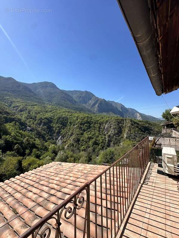 Maison à MALAUSSENE