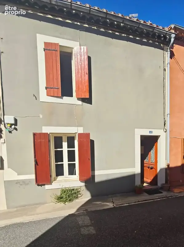 Maison à VILLENEUVE-LES-MONTREAL