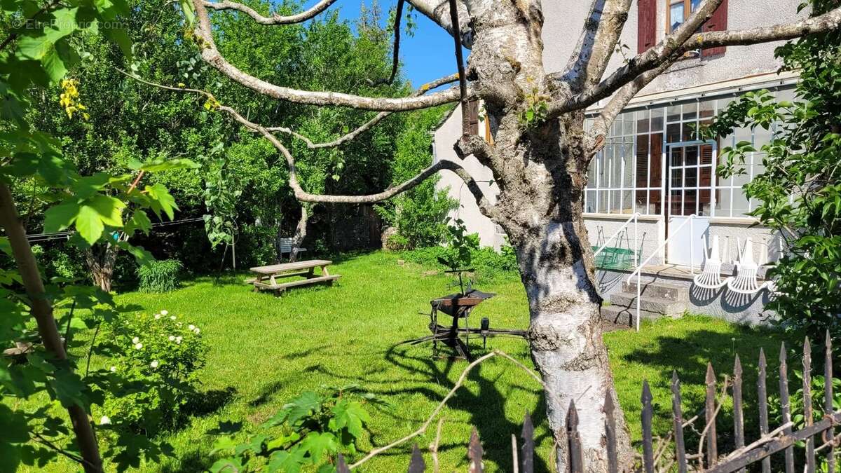 Maison à MAZET-SAINT-VOY