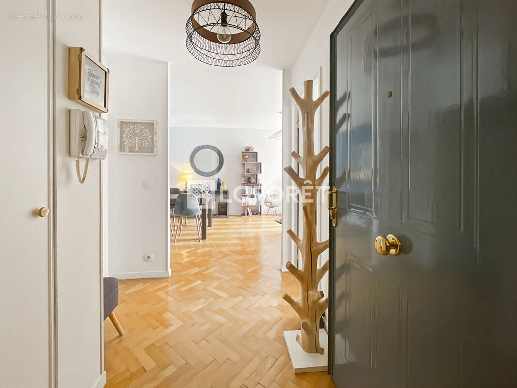 Appartement à MAISONS-ALFORT