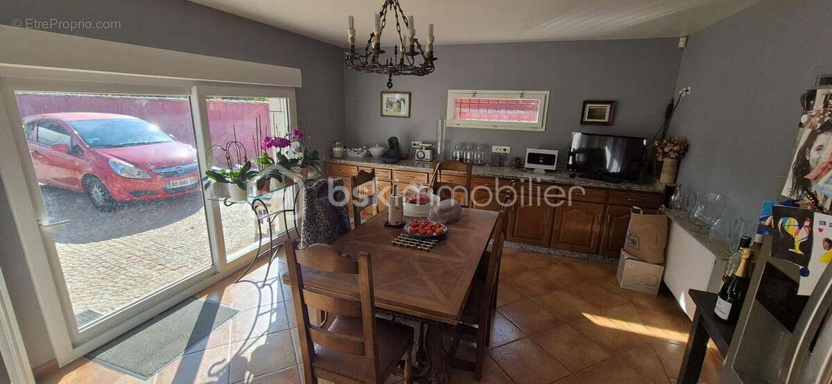 Coup de cœur familial - maison de charme 145 m² - 4 ch - jardin plat 667 m² - messimy-sur-saône - photo 9