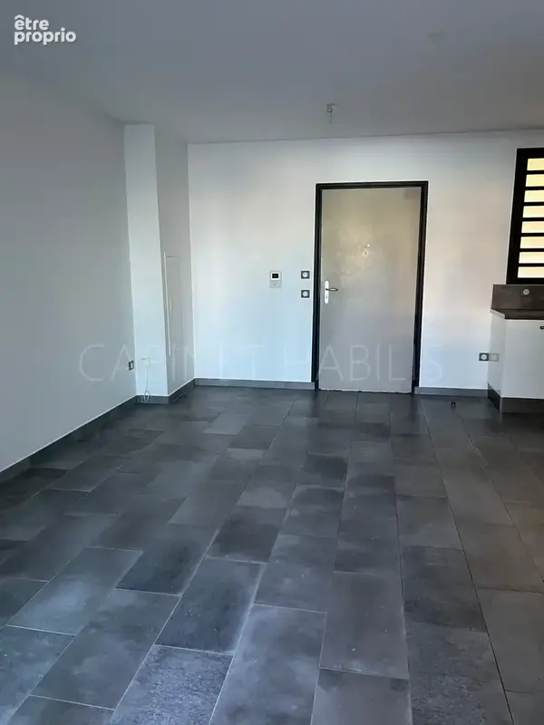 A vendre - appartement f2 - saint pierre - 206 700 € - photo 4