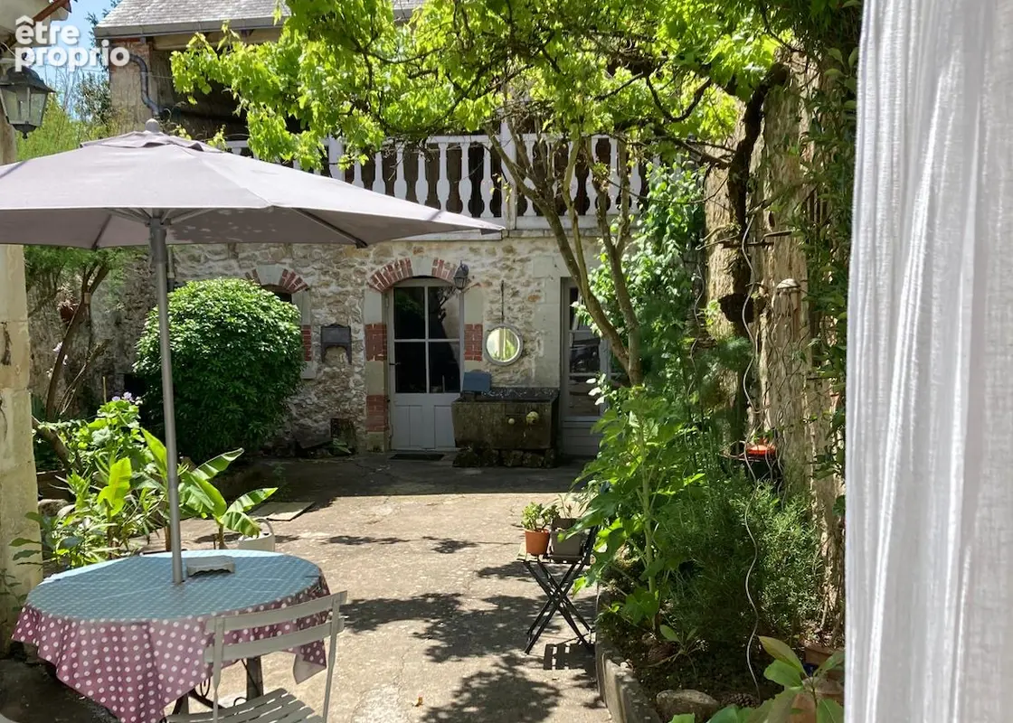 Photo Maison à Civray au prix de 159 000€