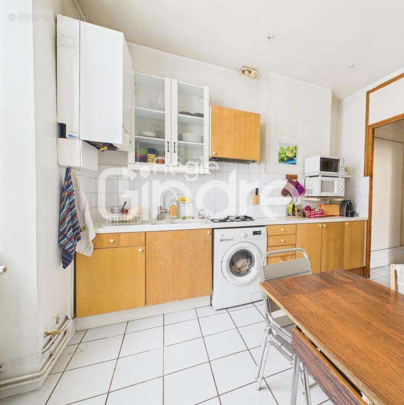 Appartement à LYON-9E