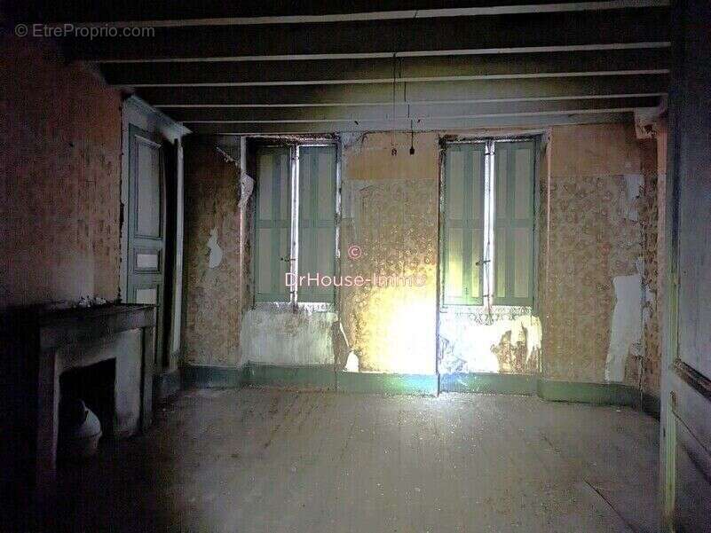 Appartement à SAINTE-LIVRADE-SUR-LOT