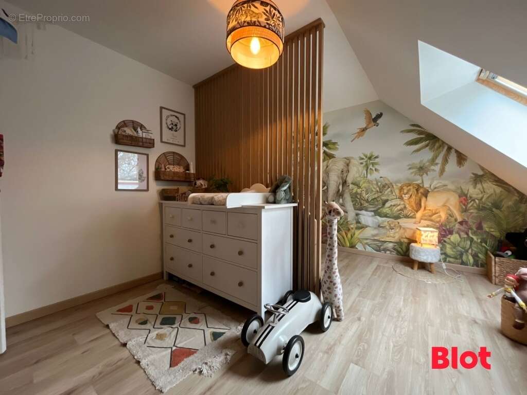 Maison à LE SEL-DE-BRETAGNE