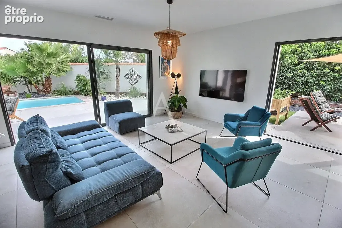 Villa  contemporaine de 150 m² de type f4 avec piscine sur terrain de 530 m² - photo 12