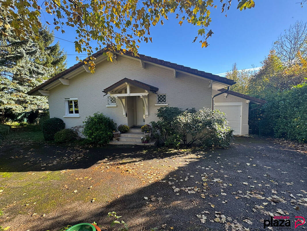 Maison à MONNETIER-MORNEX