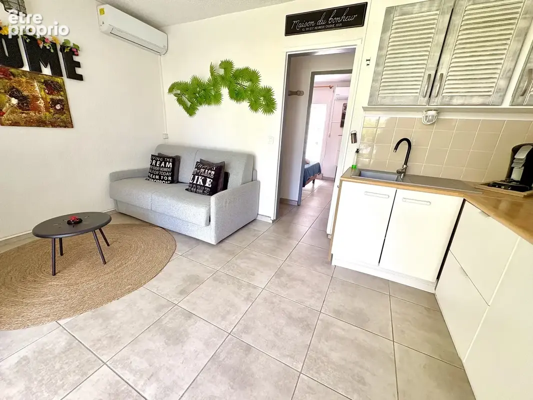 La marina t2/3 meuble rdc 40m2 acces piscines et plages - photo 6