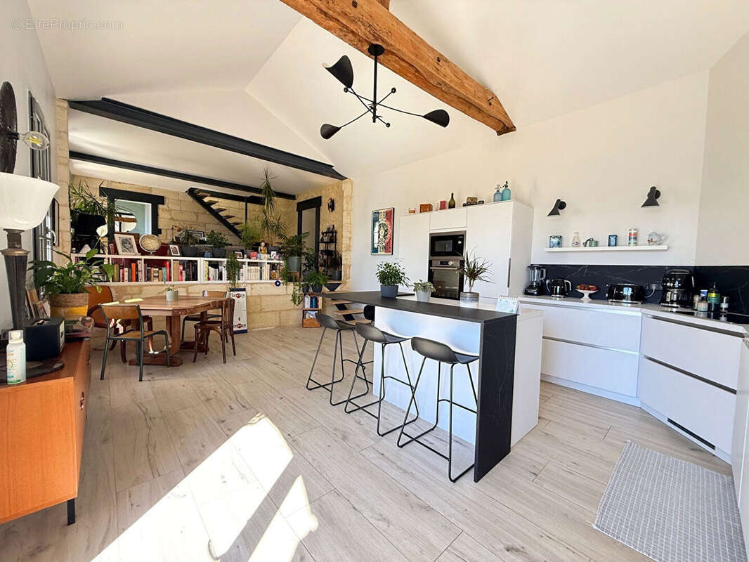 Maison à MONTAGNE