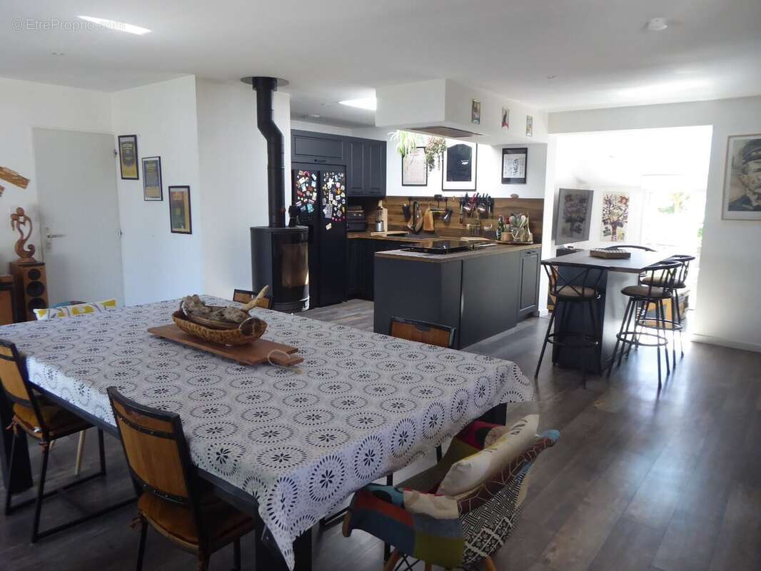 Maison à TREPT