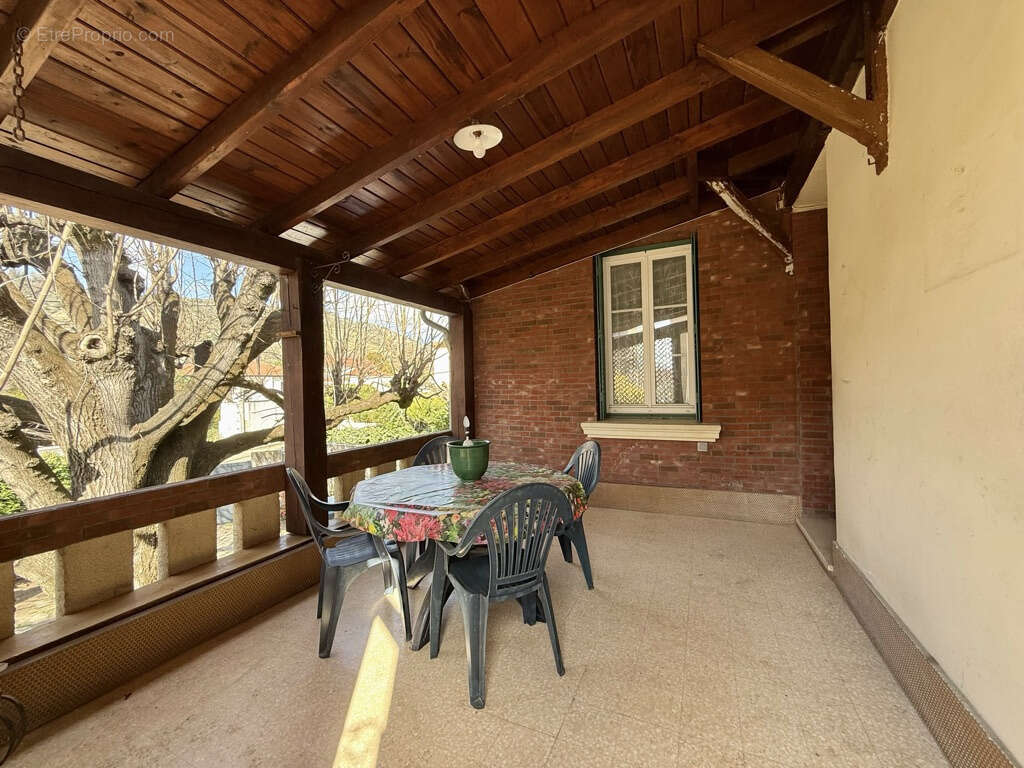 Maison à TOURNON-SUR-RHONE