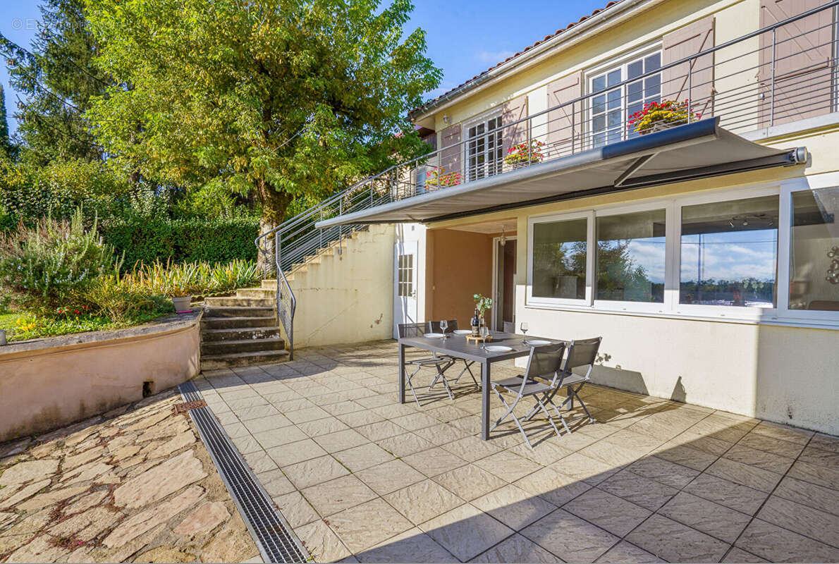 Maison promenade de Saône - 5 pièces 142m² - photo 2