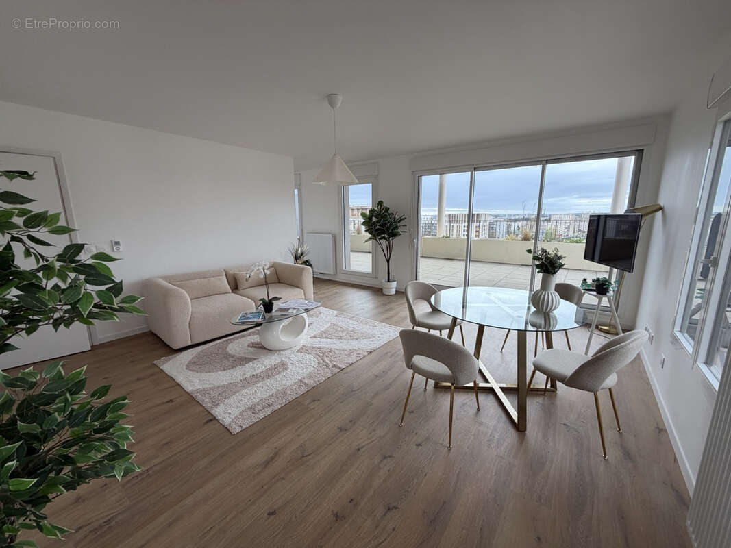 Appartement à BORDEAUX