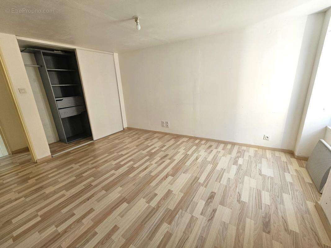 Maison à LA ROCHE-BLANCHE