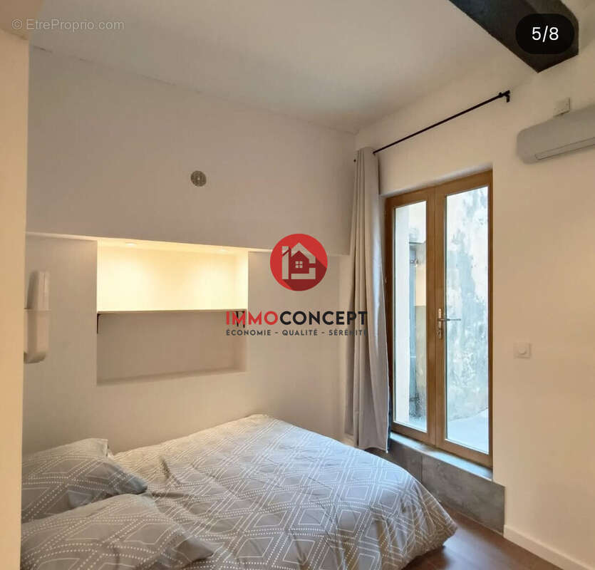 Appartement à ROQUEMAURE