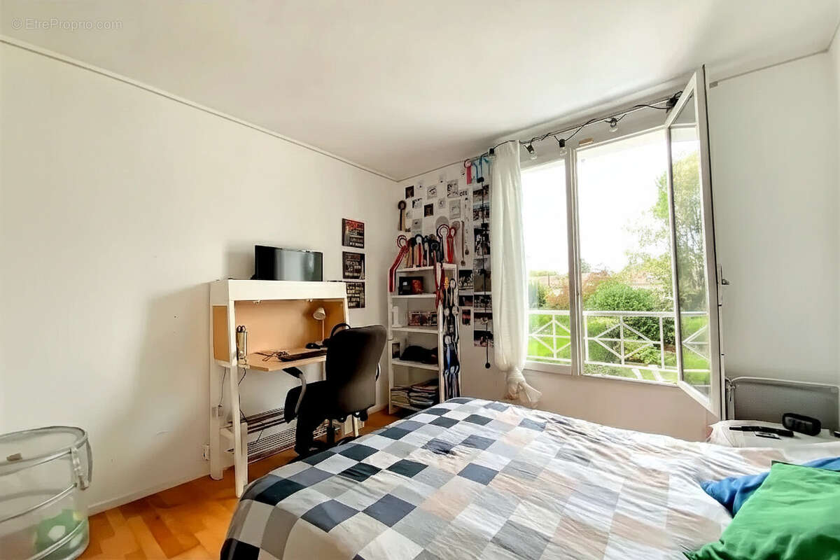 Maison à OZOIR-LA-FERRIERE