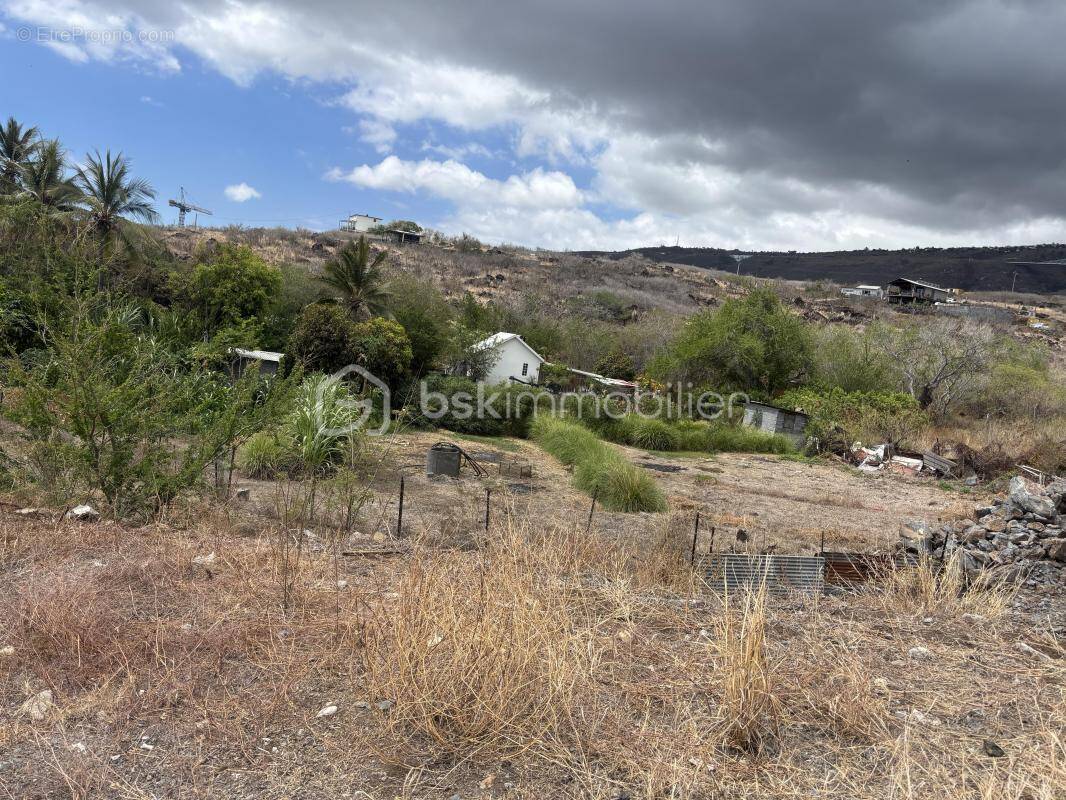 Terrain à SAINT-PAUL