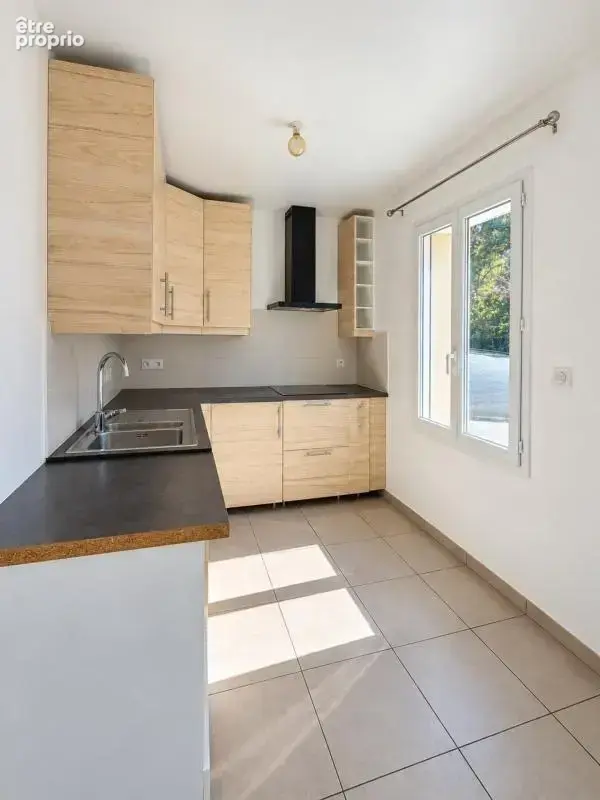 Maison à vendre 4 pièces FARGUES SAINT HILAIRE (33) - photo 5
