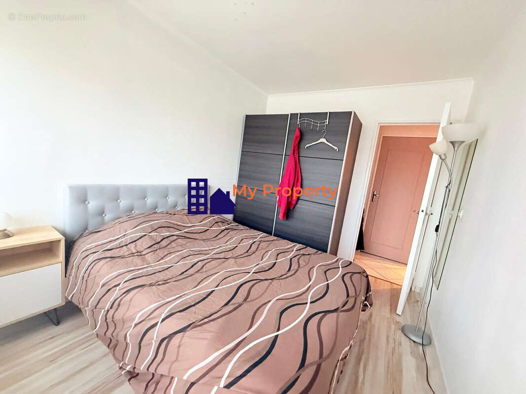 Appartement à HOUILLES