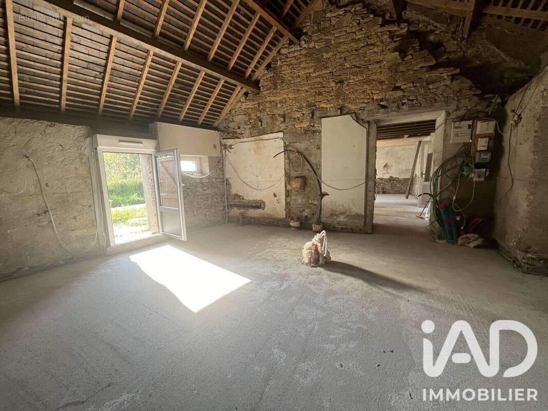 Photo 8 - Maison à SAINT-ETIENNE-DE-MONTLUC