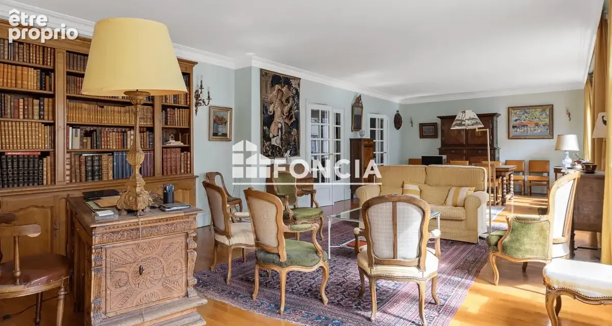 Cathedrale / appartement / 4 chambres / 181m2 - photo 4