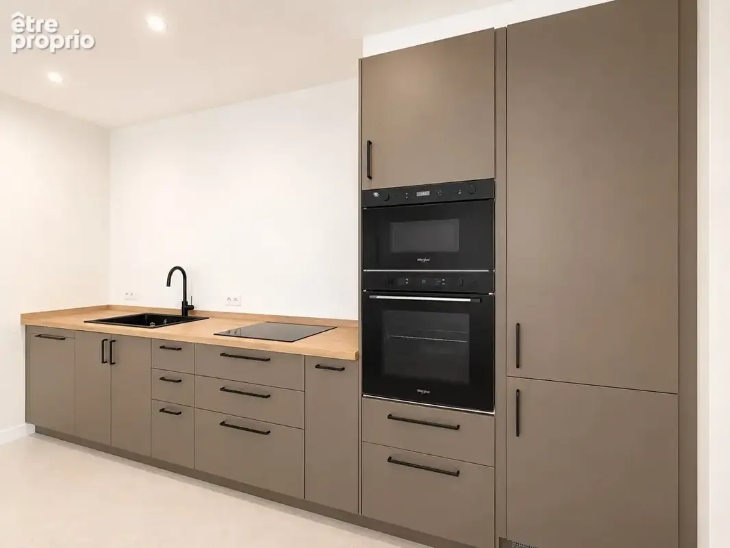 Secteur paix , au pied du centre ville, spacieux t2 rénové de plain pied de 48m² - photo 3