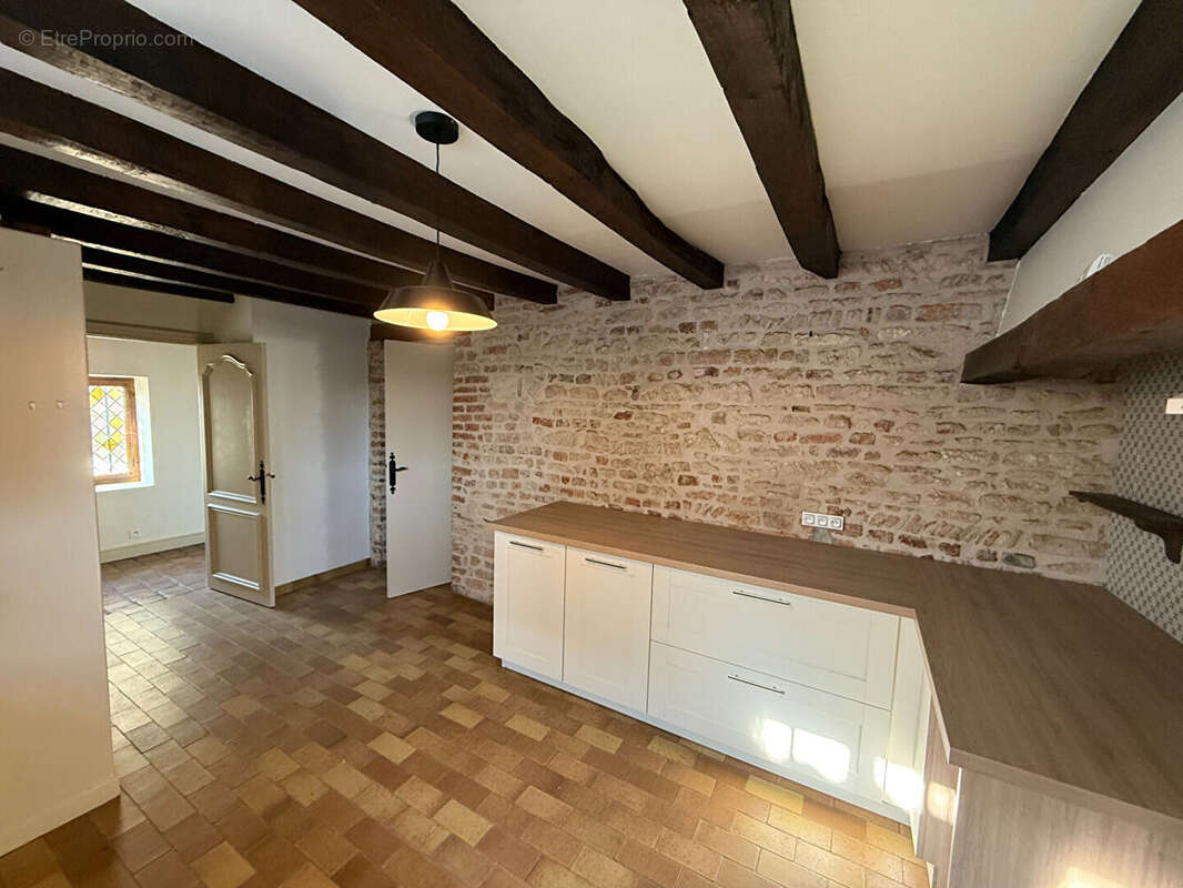 Appartement à PONT-DE-VEYLE