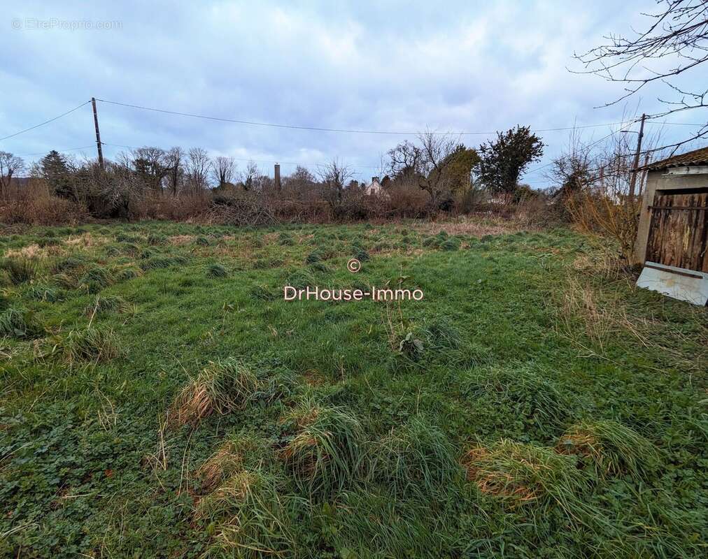 Terrain à ROUDOUALLEC