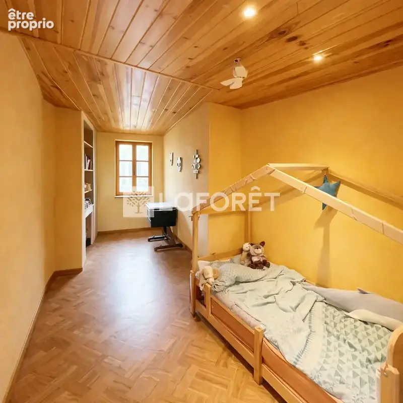 Maison en pierre rénovée à Ambierle  À saisir rapidement - photo 7
