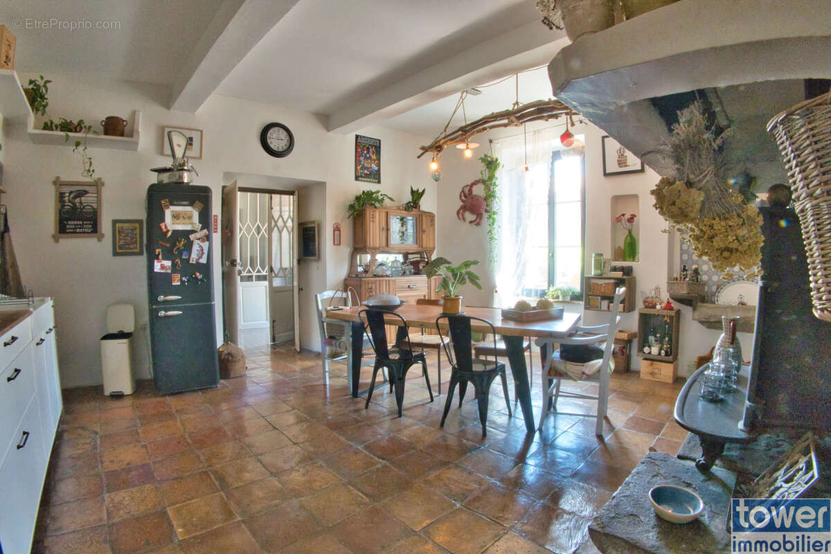 Maison à TOUROUZELLE